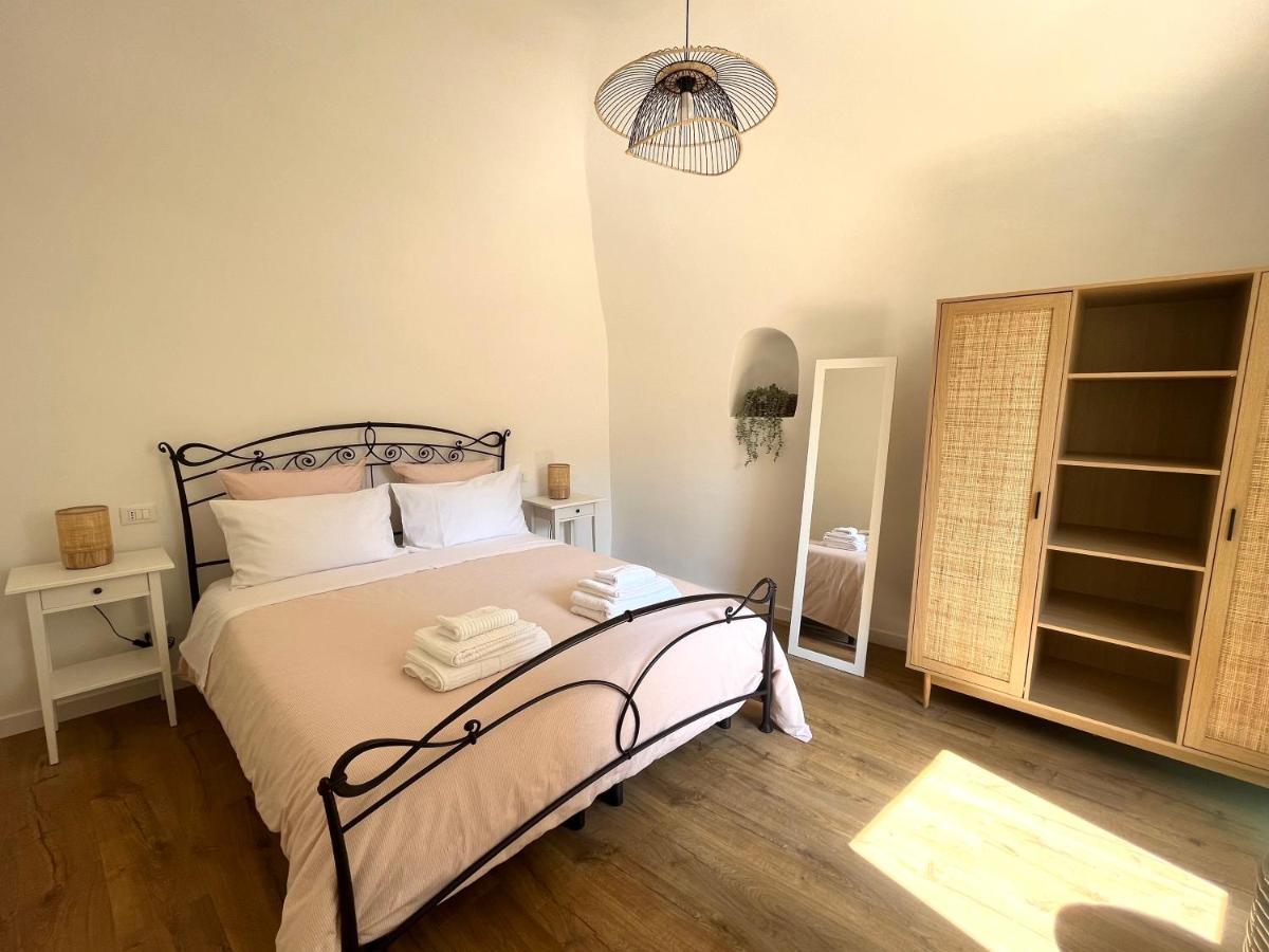 Da I Ciarui Casa Vacanze Dolceacqua Exteriör bild